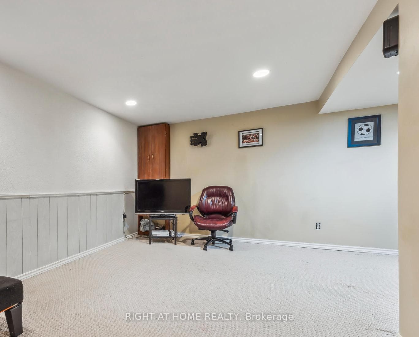 11 Crabtree Lane photo 29