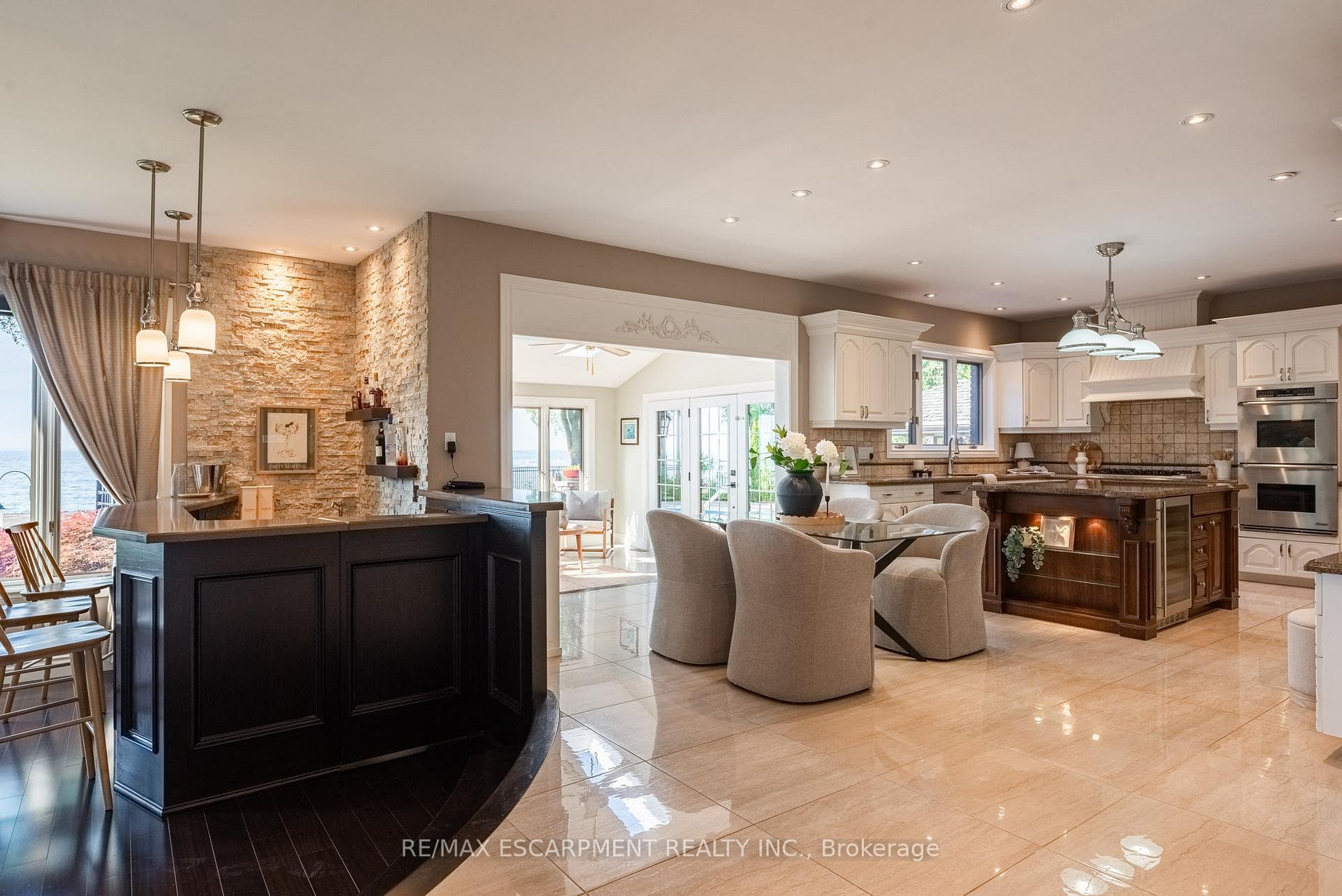 17 Lochside Drive photo 21