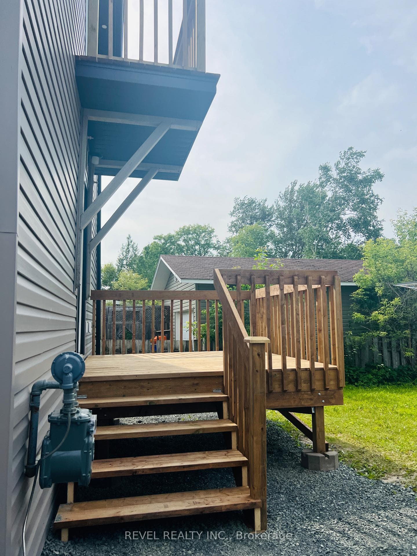 66 O'Brian Avenue photo 38