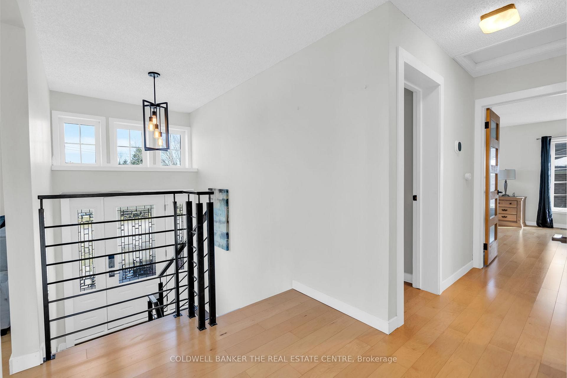 54 Macnaughton Drive photo 5