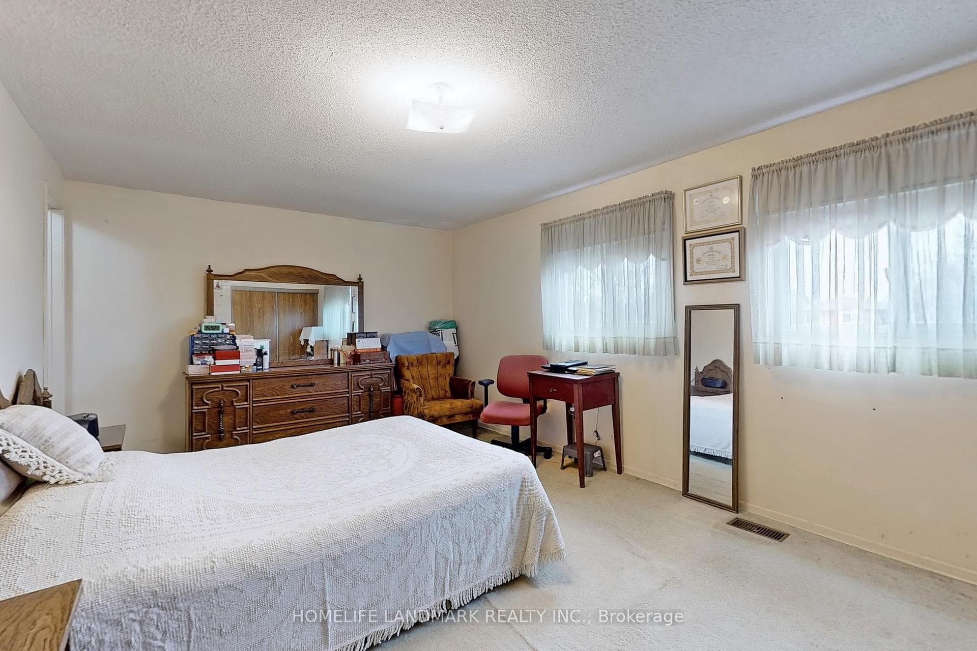 100 Kenley Crescent photo 24