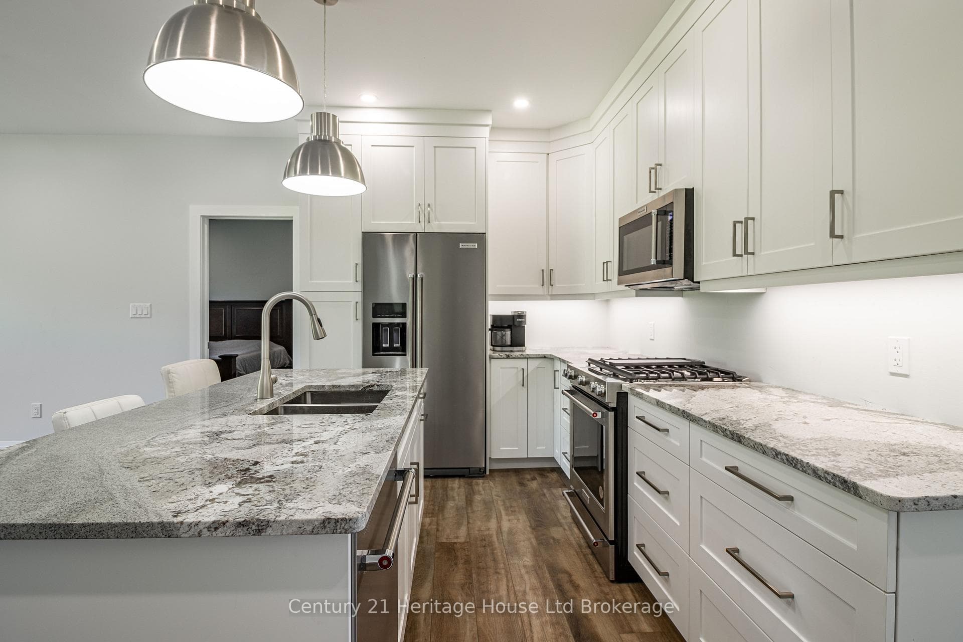 11651 Plank Road photo 4