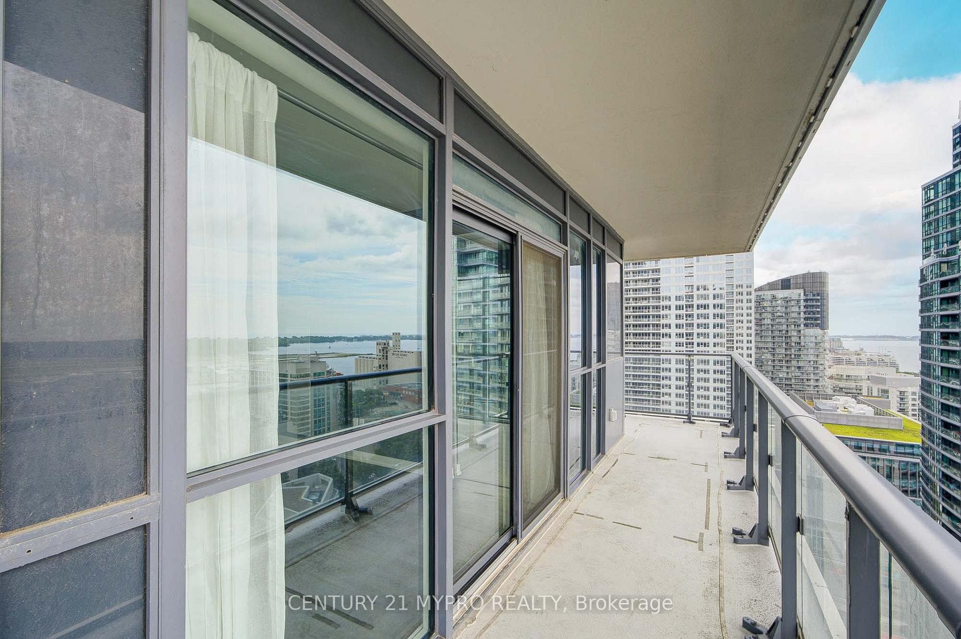 38 Iannuzzi Street Unit 2510 photo 33