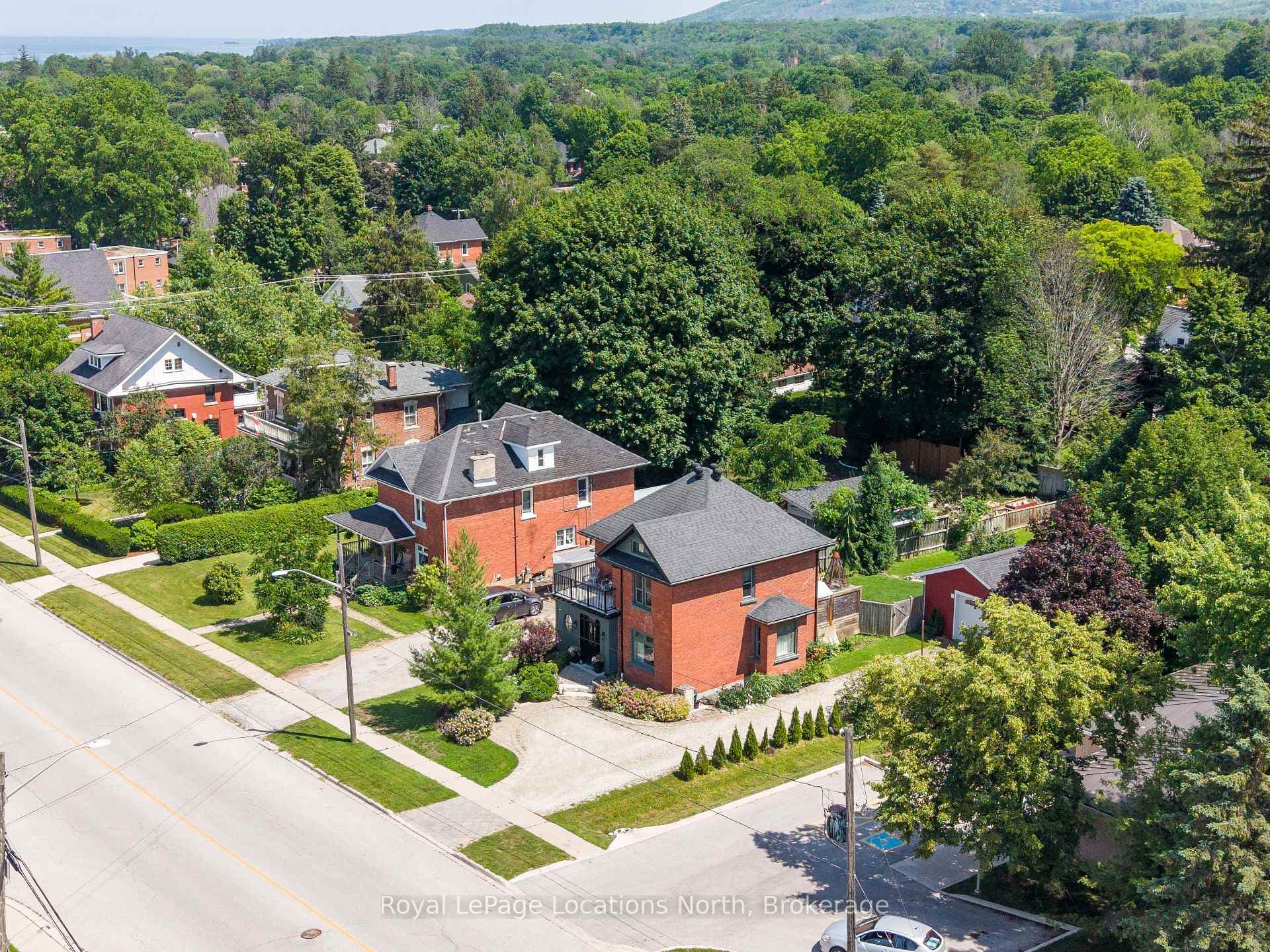 151 Nelson Street photo 36