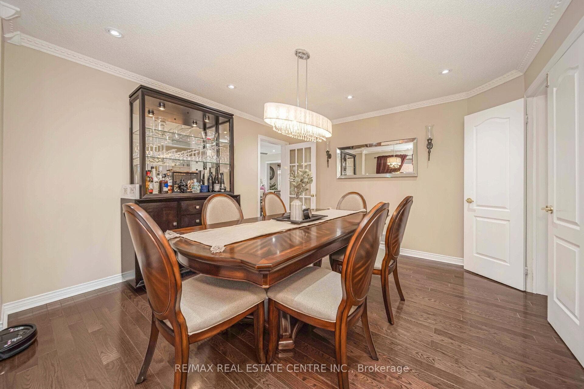 63 Leeward Drive photo 23
