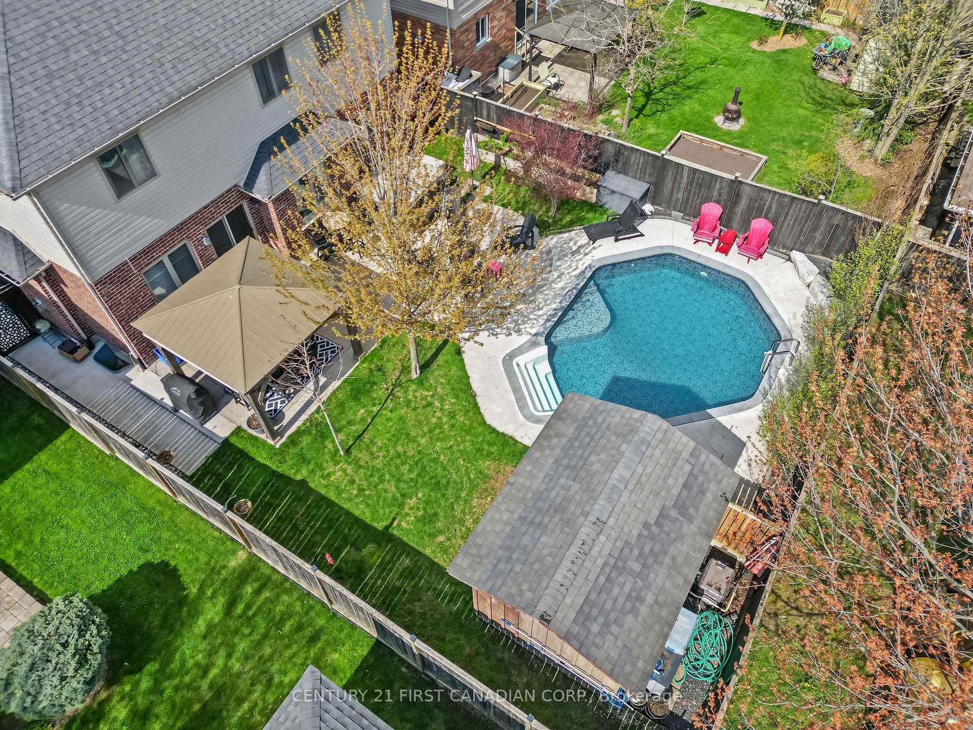 35 Wood Lily Lane photo 39