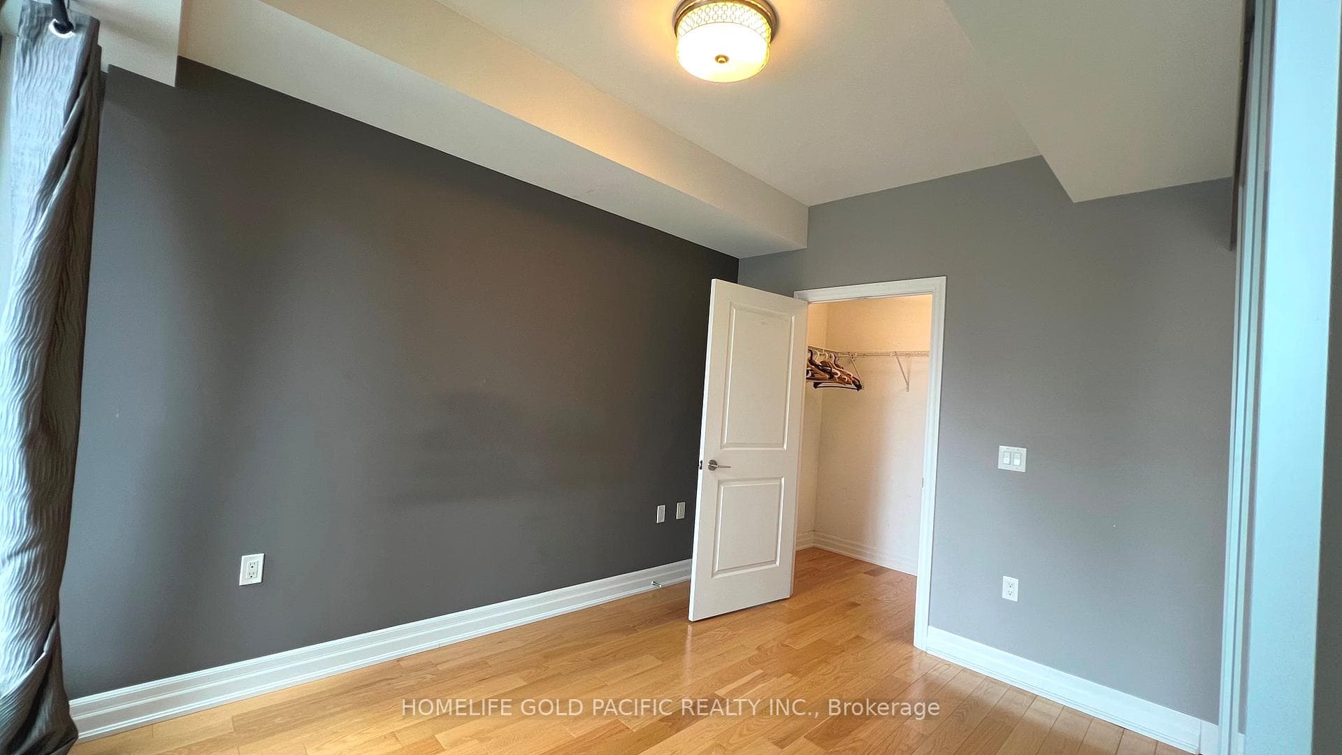 8 The Esplanade N/A Unit 2404 photo 11