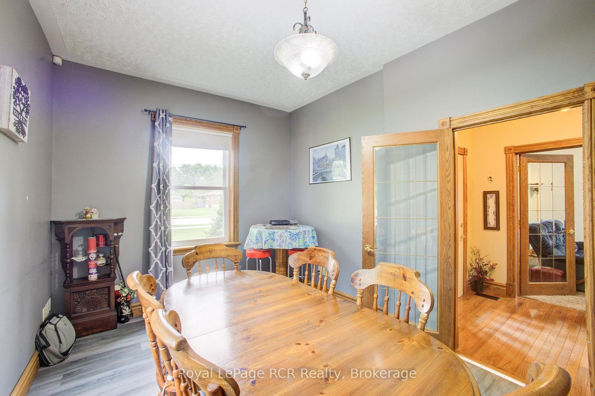210 St George Street photo 14