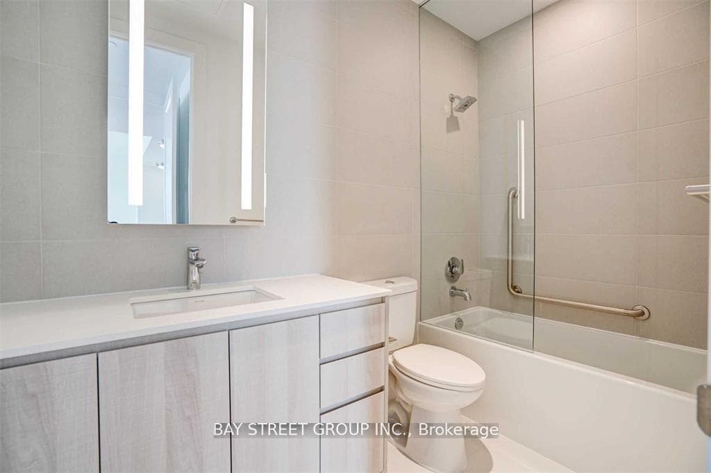 118 Merchants' Wharf Avenue Unit 1022 photo 25