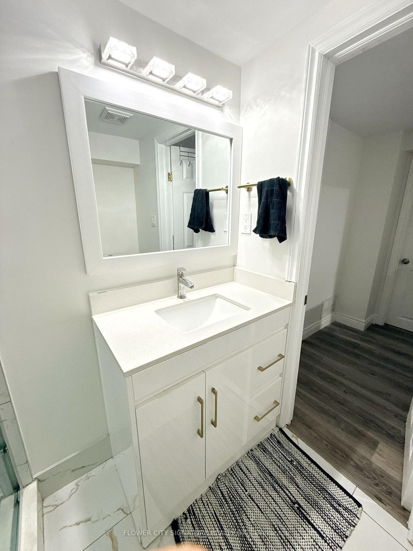 Basement-Washroom