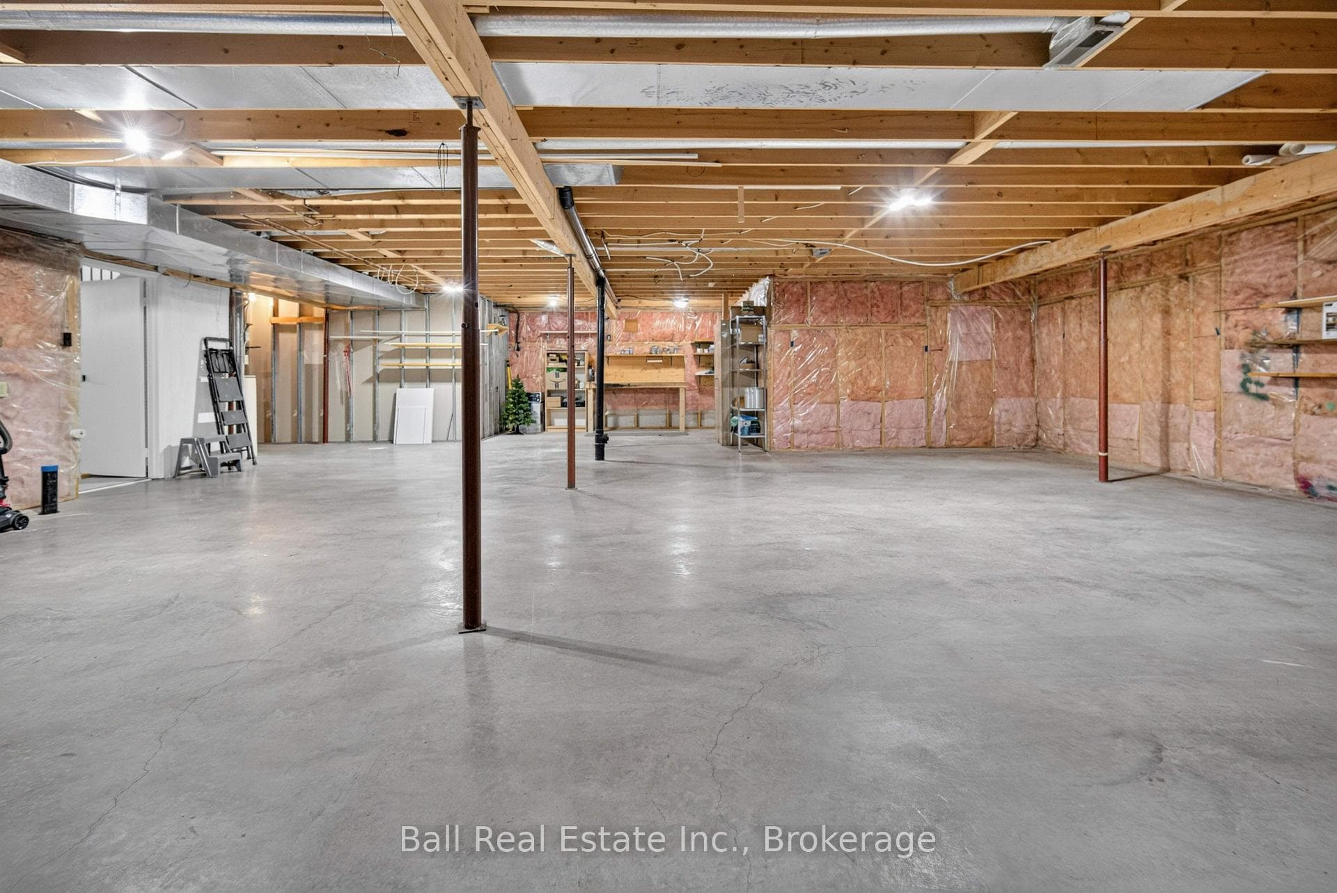 18 Russell Hill Road photo 32
