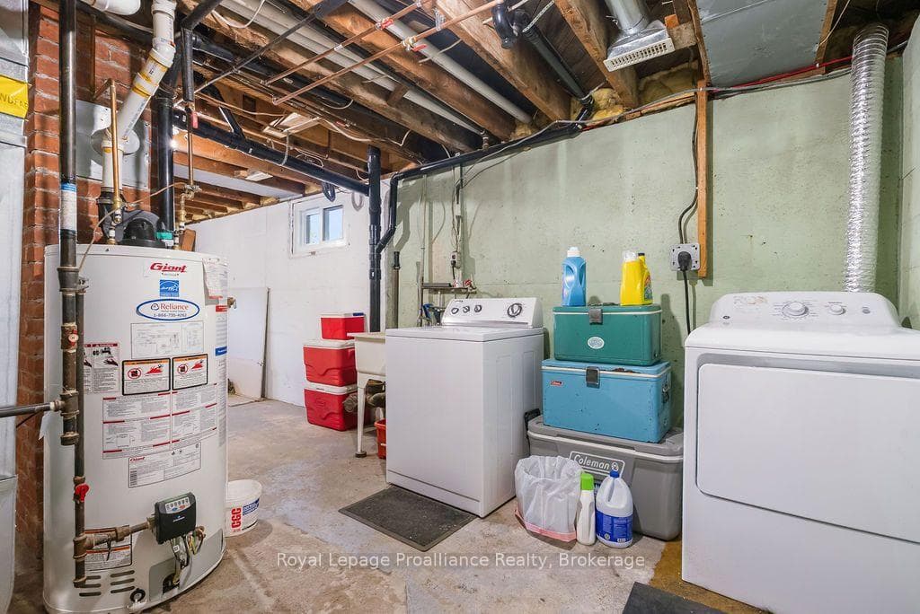 76 Wright Avenue photo 28