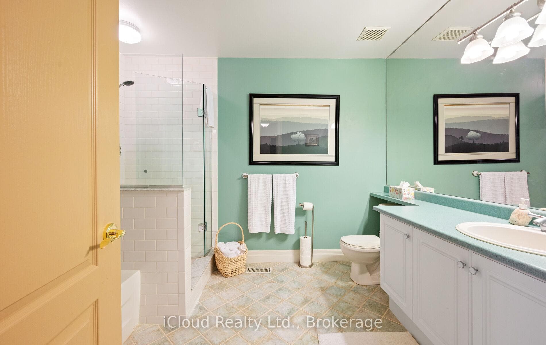 104 Wycliffe Cove N/A photo 37
