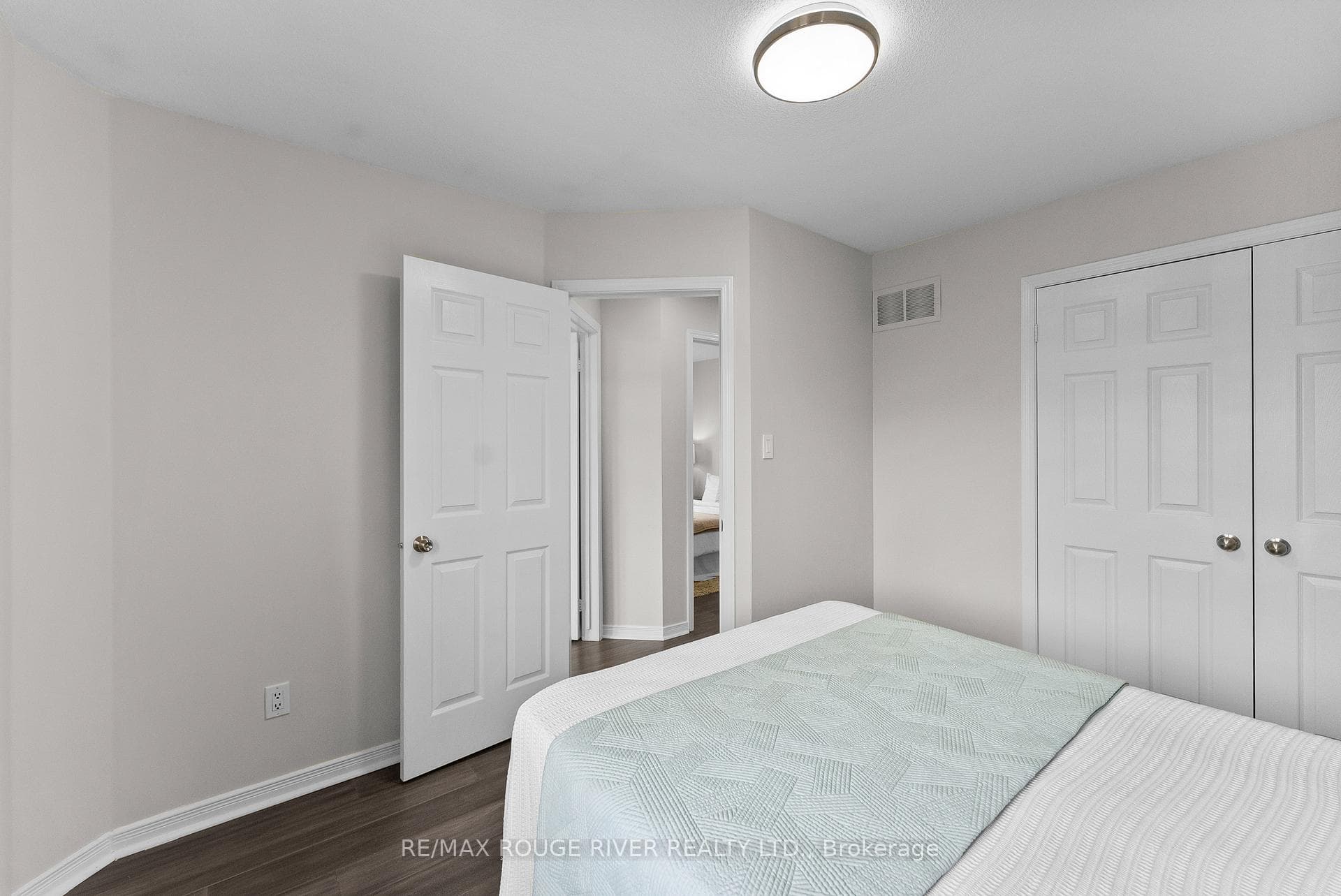 47 Feint Drive photo 27