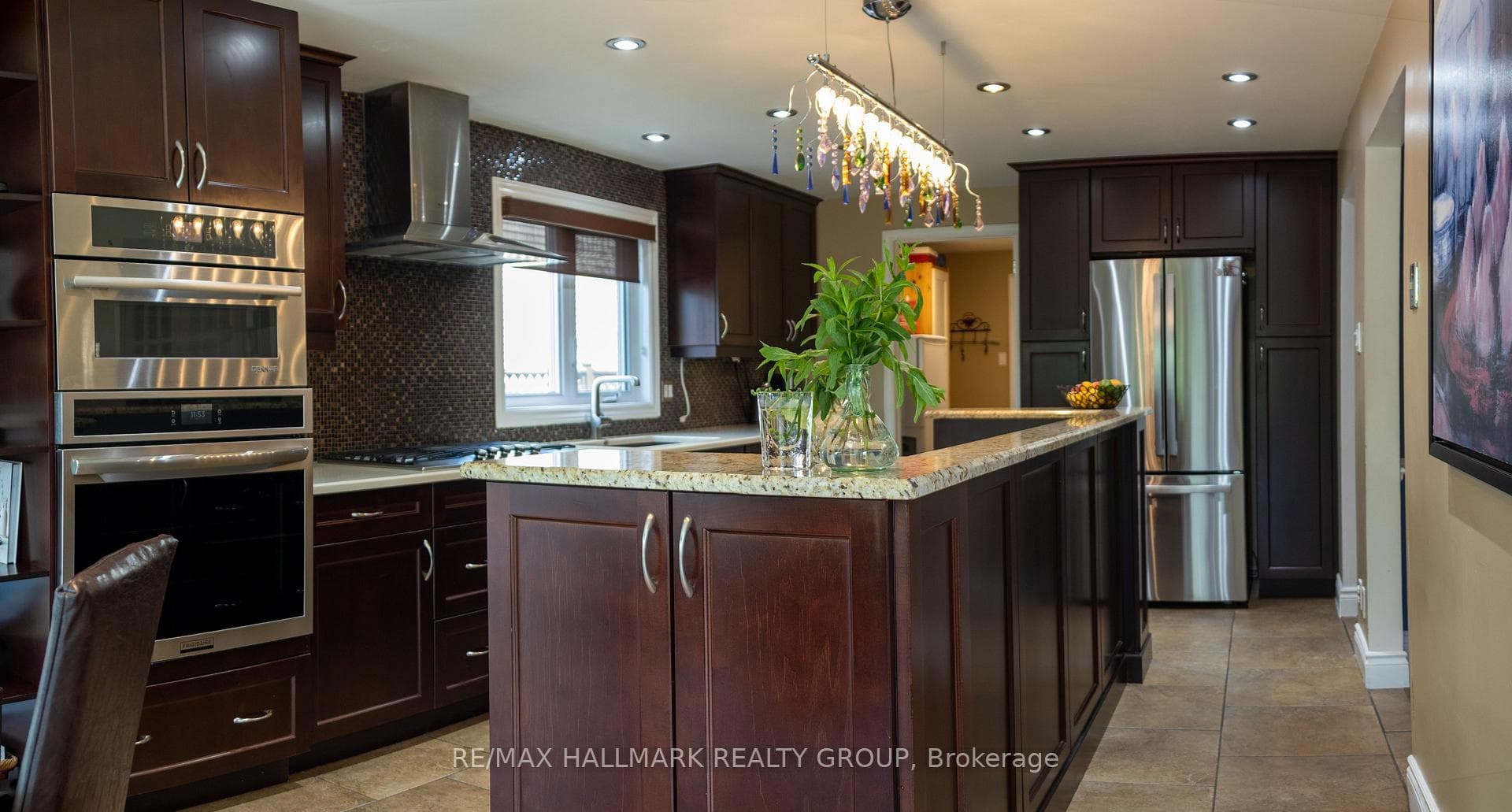 1808 Robinwood Place photo 7