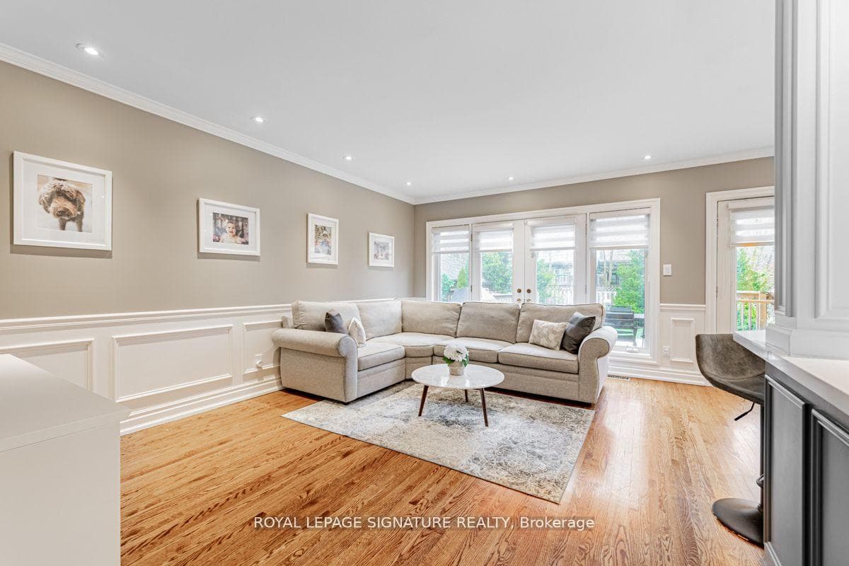 11 Kings Lynn Road photo 10