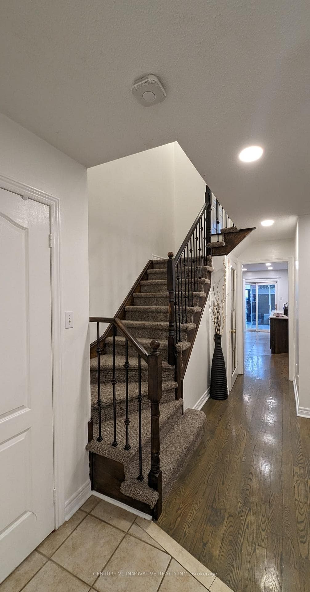 1081 Carding Mill Place photo 8