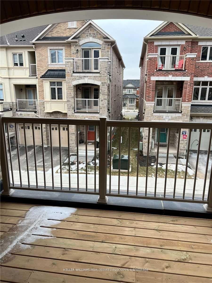 507 Dundas Street photo 17