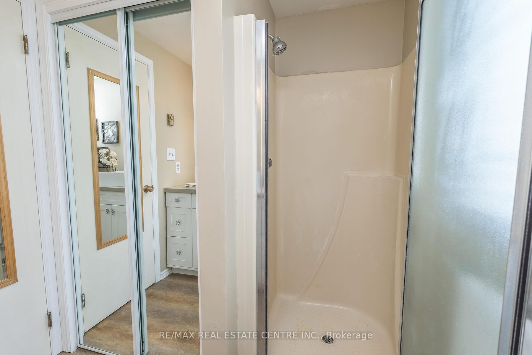 9 Balsam Court photo 20