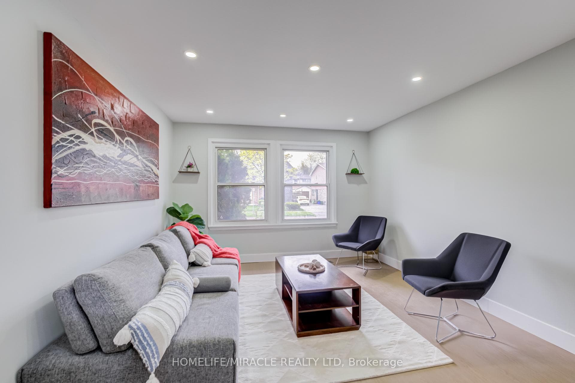 122 Ormond Drive photo 15