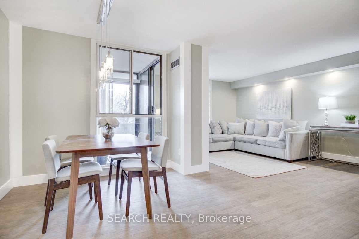 1320 Mississauga Valley Boulevard Unit 206 photo 5