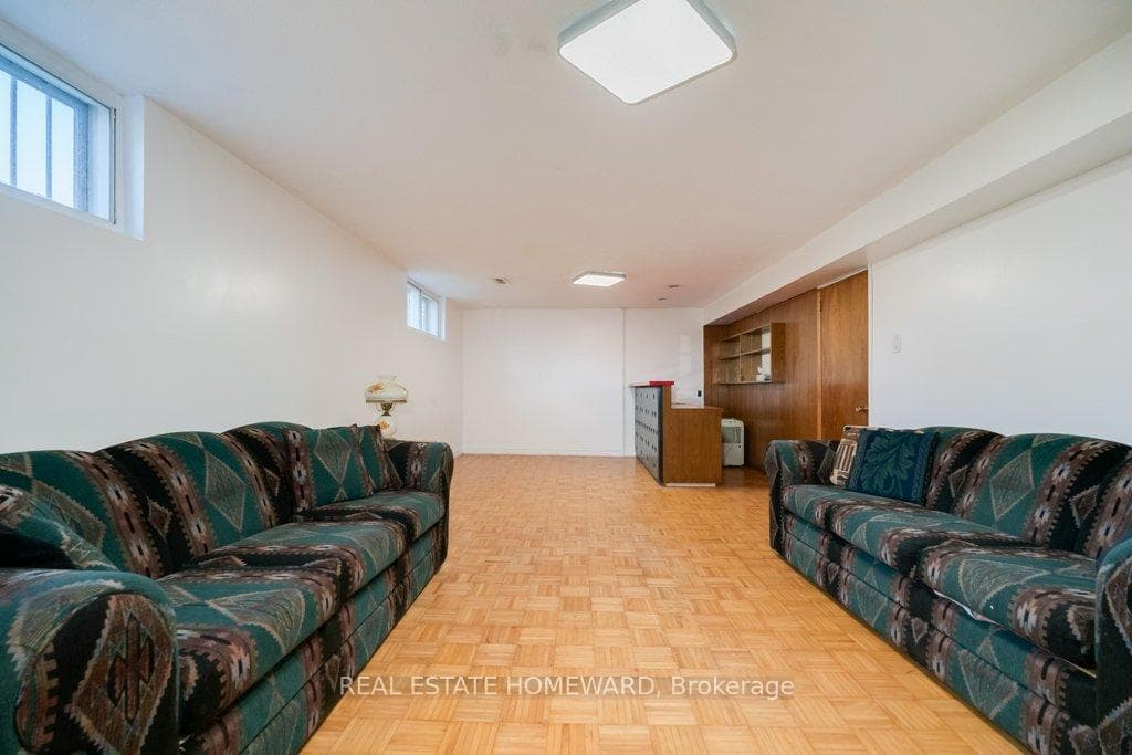 34 Pleasant View Drive photo 24