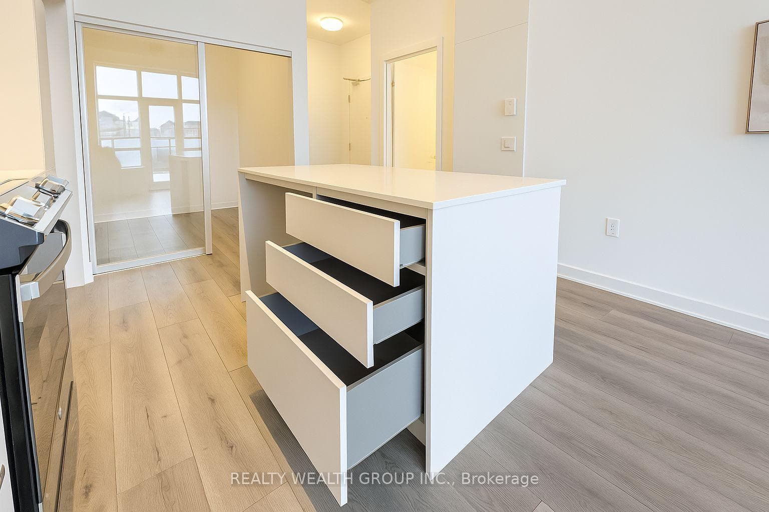 395 Dundas Street Unit 130 photo 5
