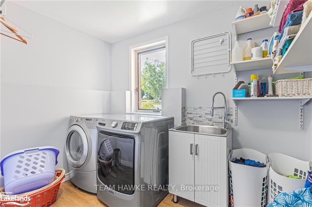 15 Hallen Drive photo 29