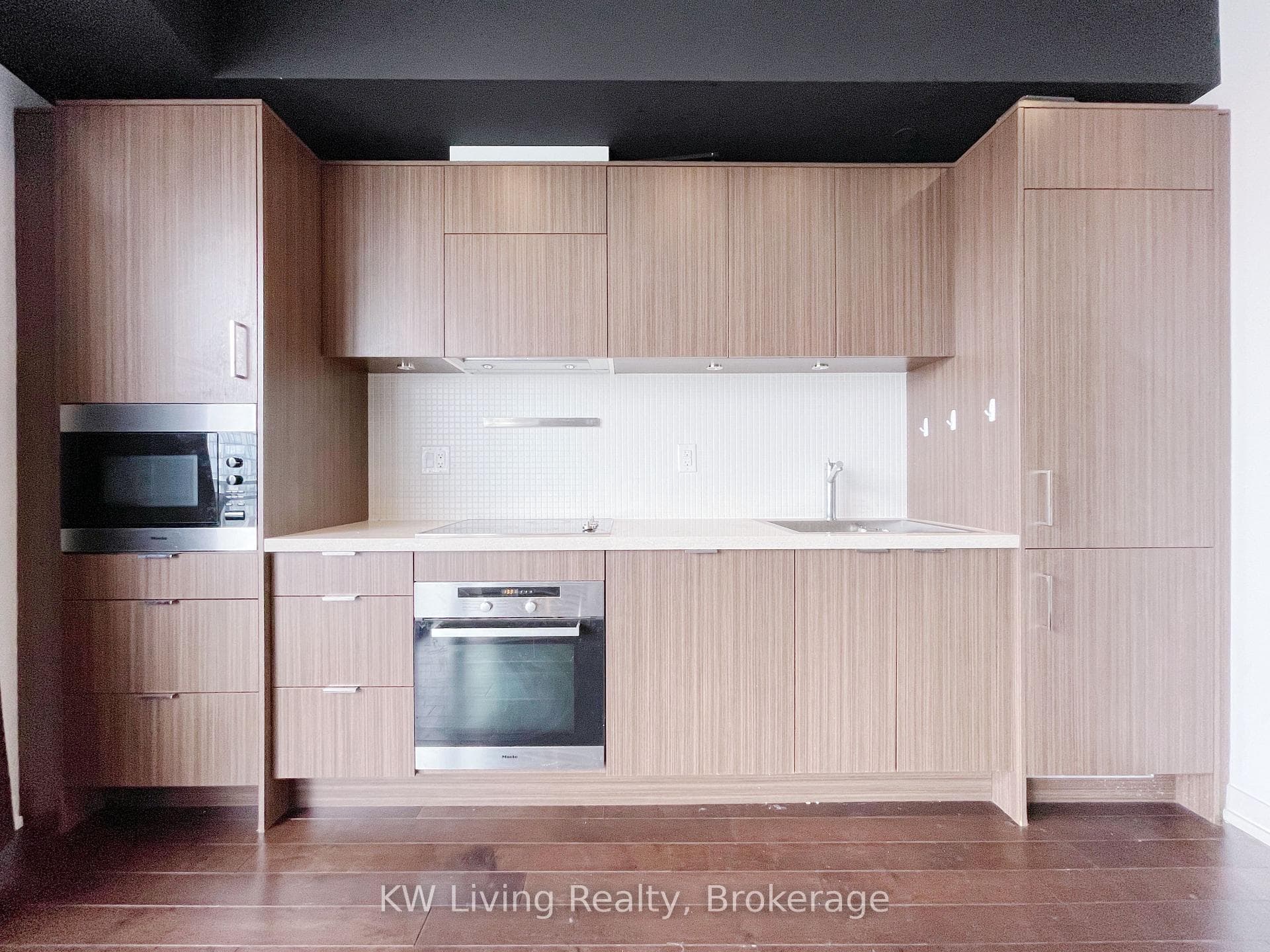 21 Widmer Street Unit 3505 photo 9