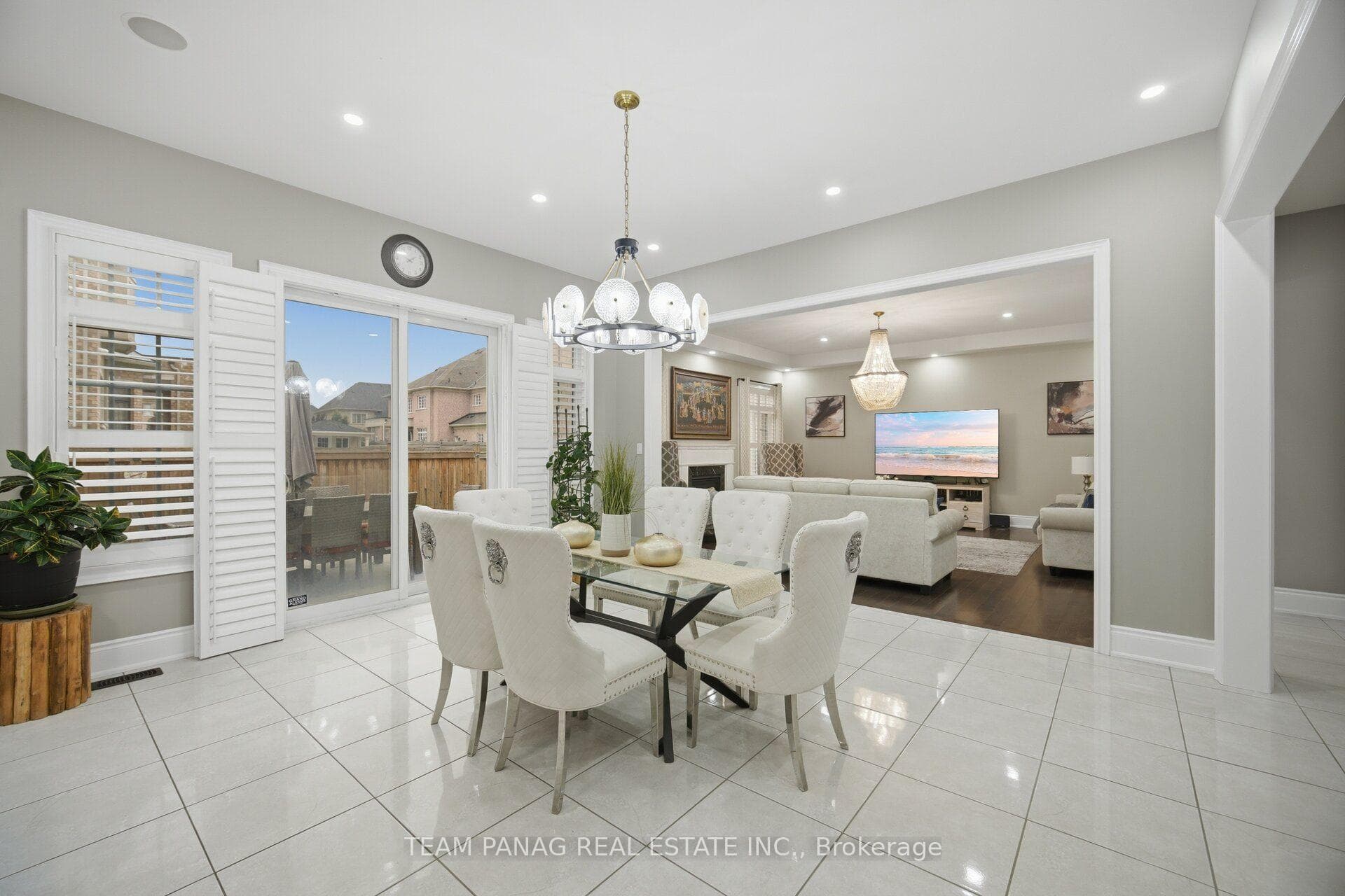 7 Balloon Crescent photo 20