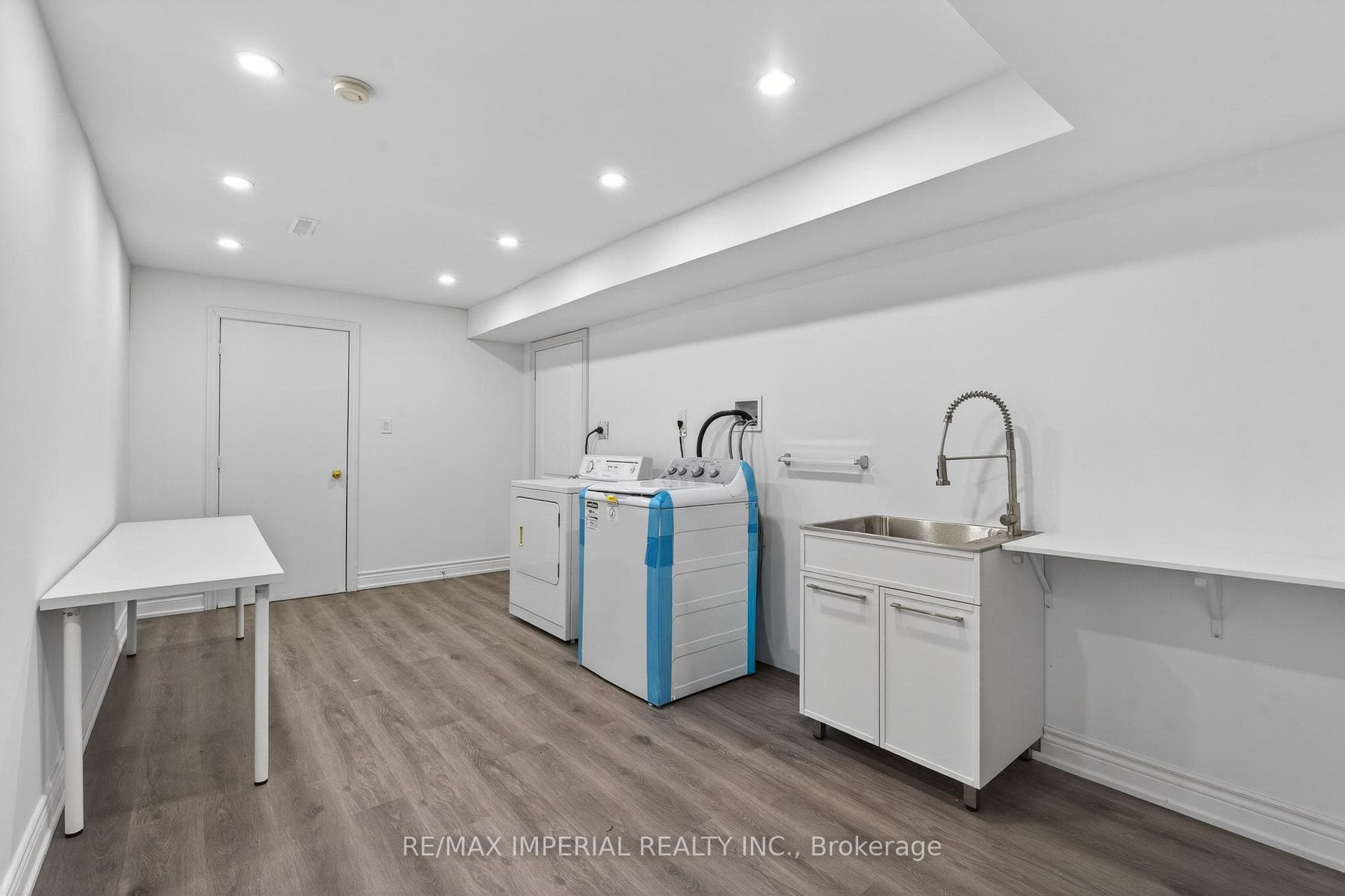 103 Ferdinand Avenue photo 40