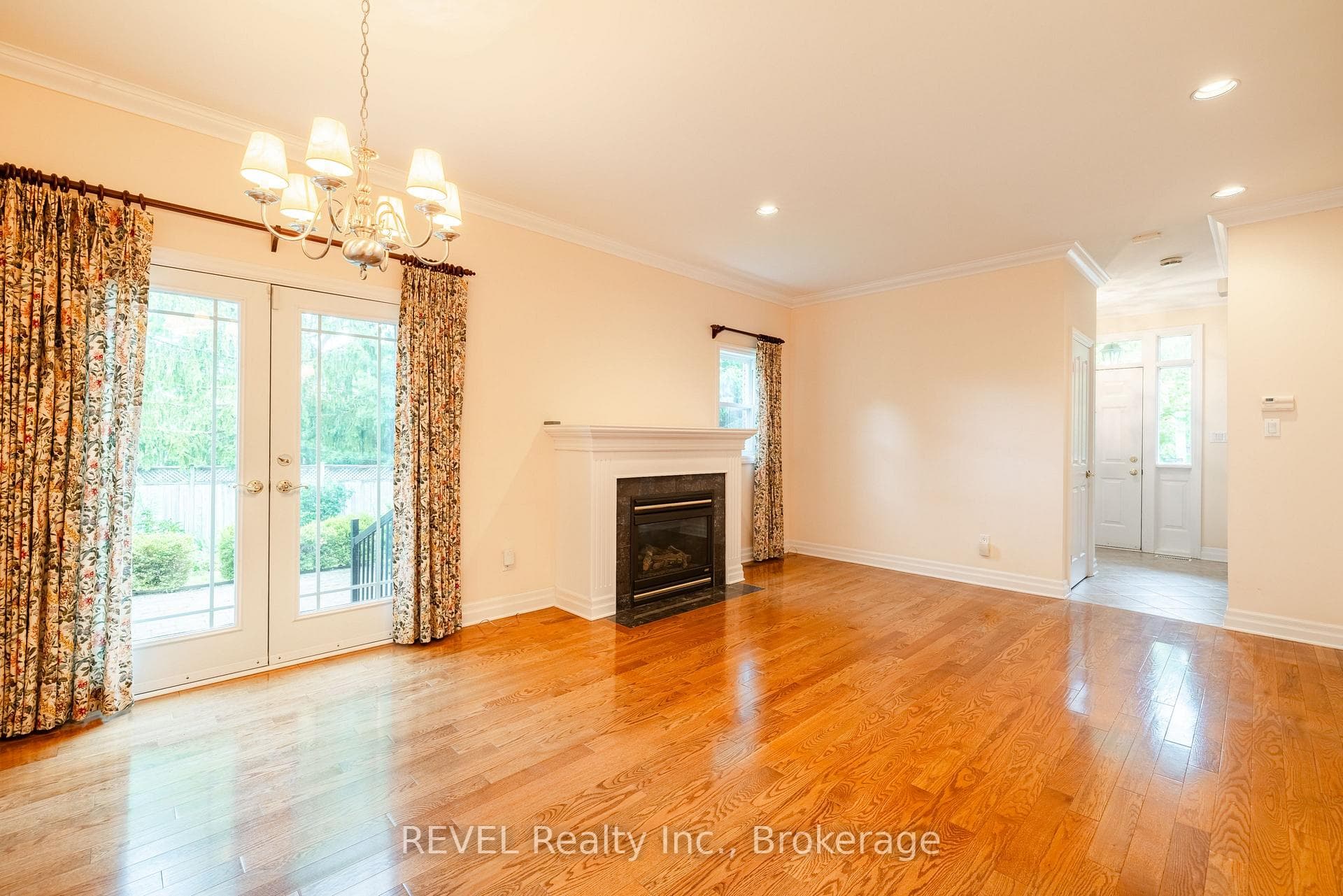 54 Kirkwood Drive photo 12