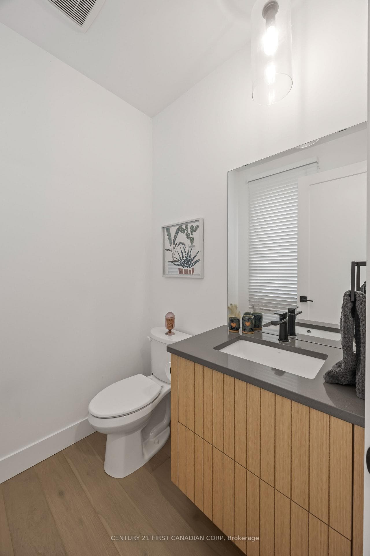 2258 Wickerson Road photo 20