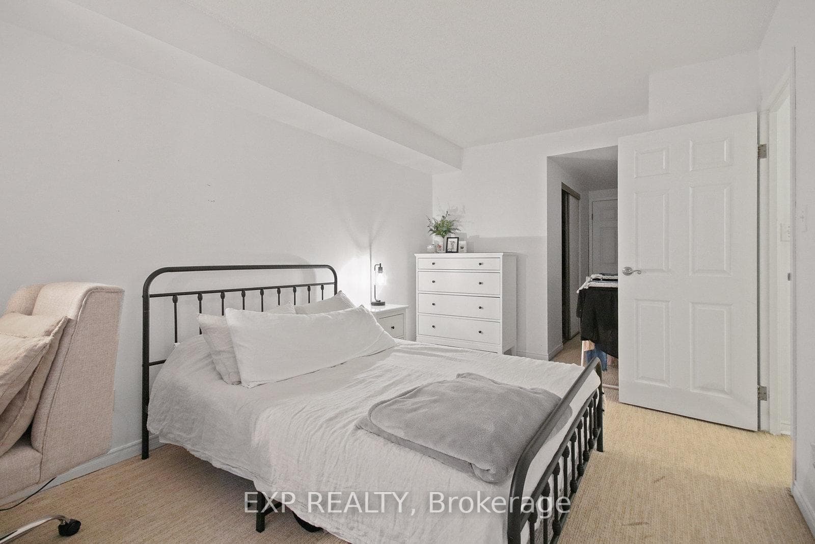 25 The Esplanade N/A Unit 808 photo 15