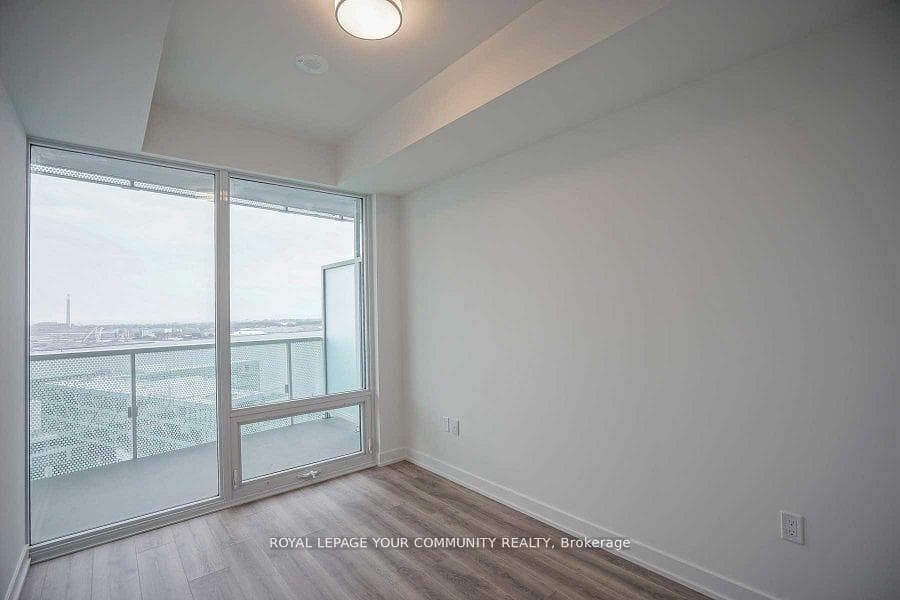 15 Queens Quay Unit 2210 photo 16