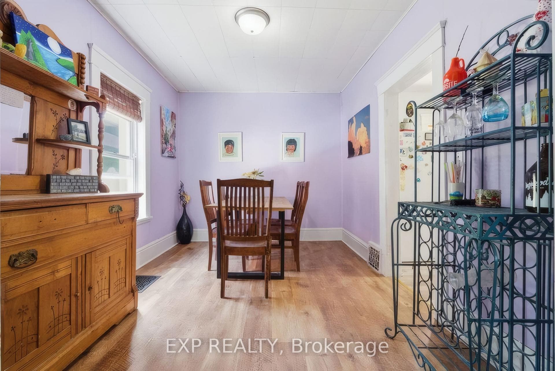 572 Downie Street photo 11