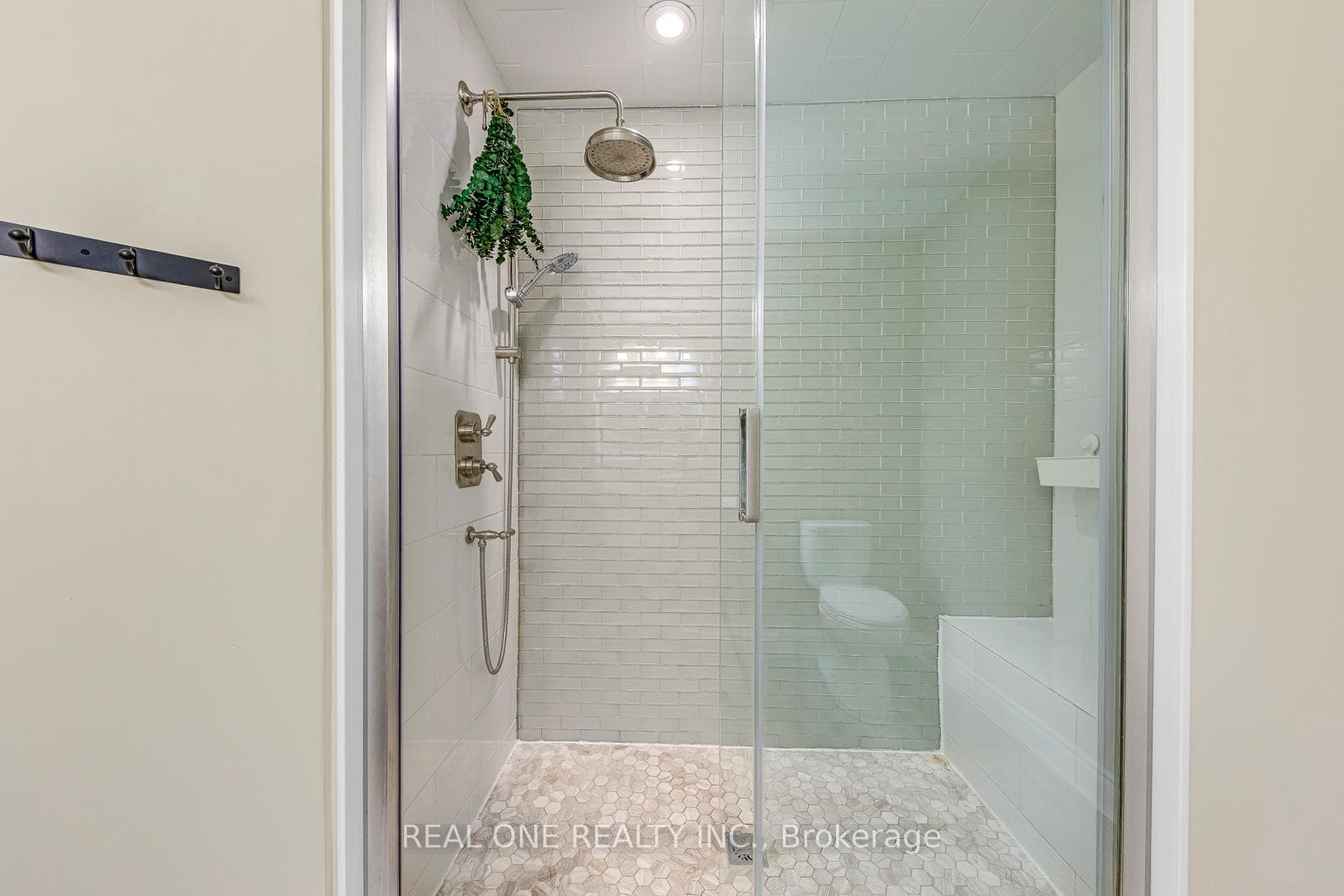 2250 Rockingham Drive Unit 59 photo 23
