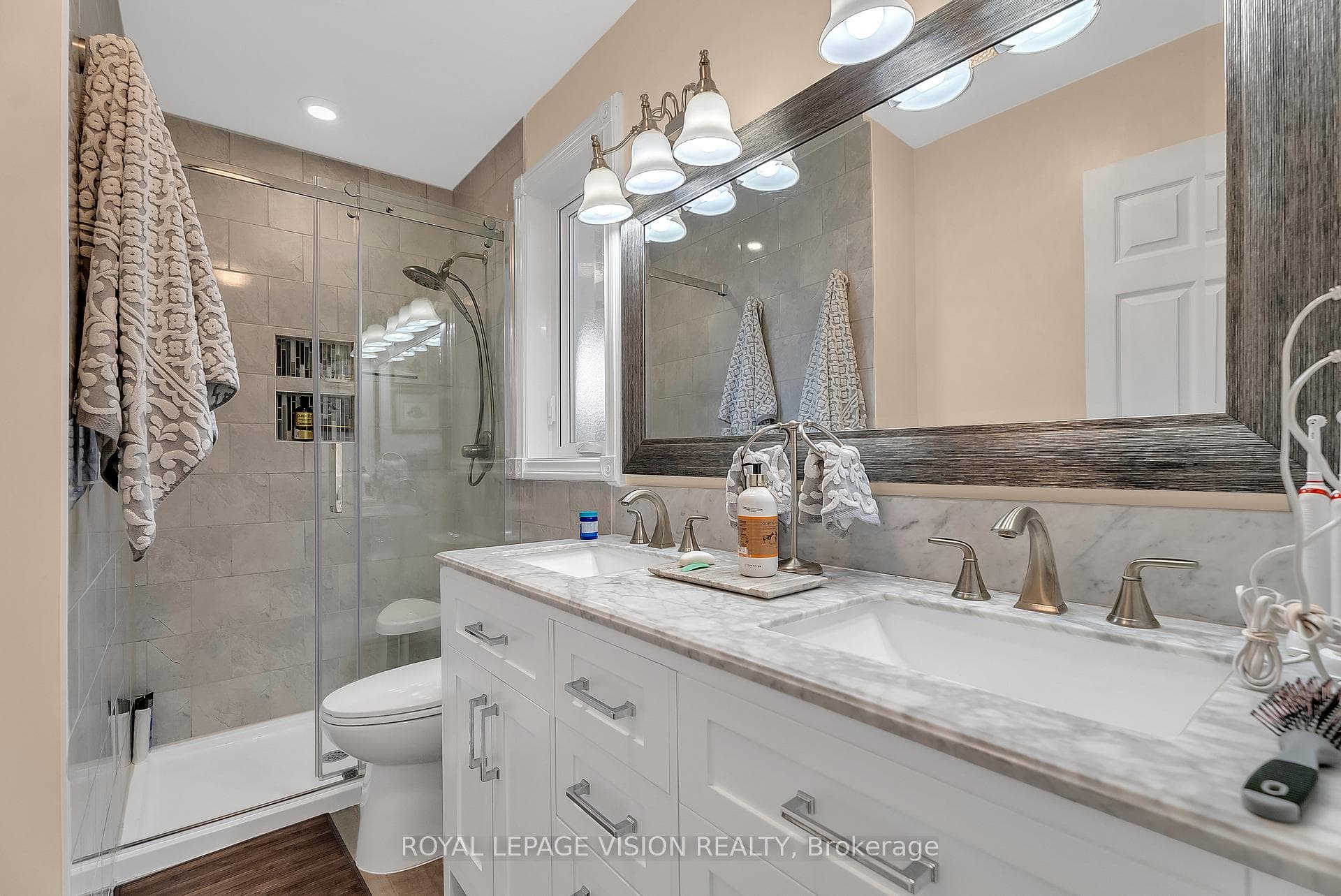 18 Archibald Road photo 20