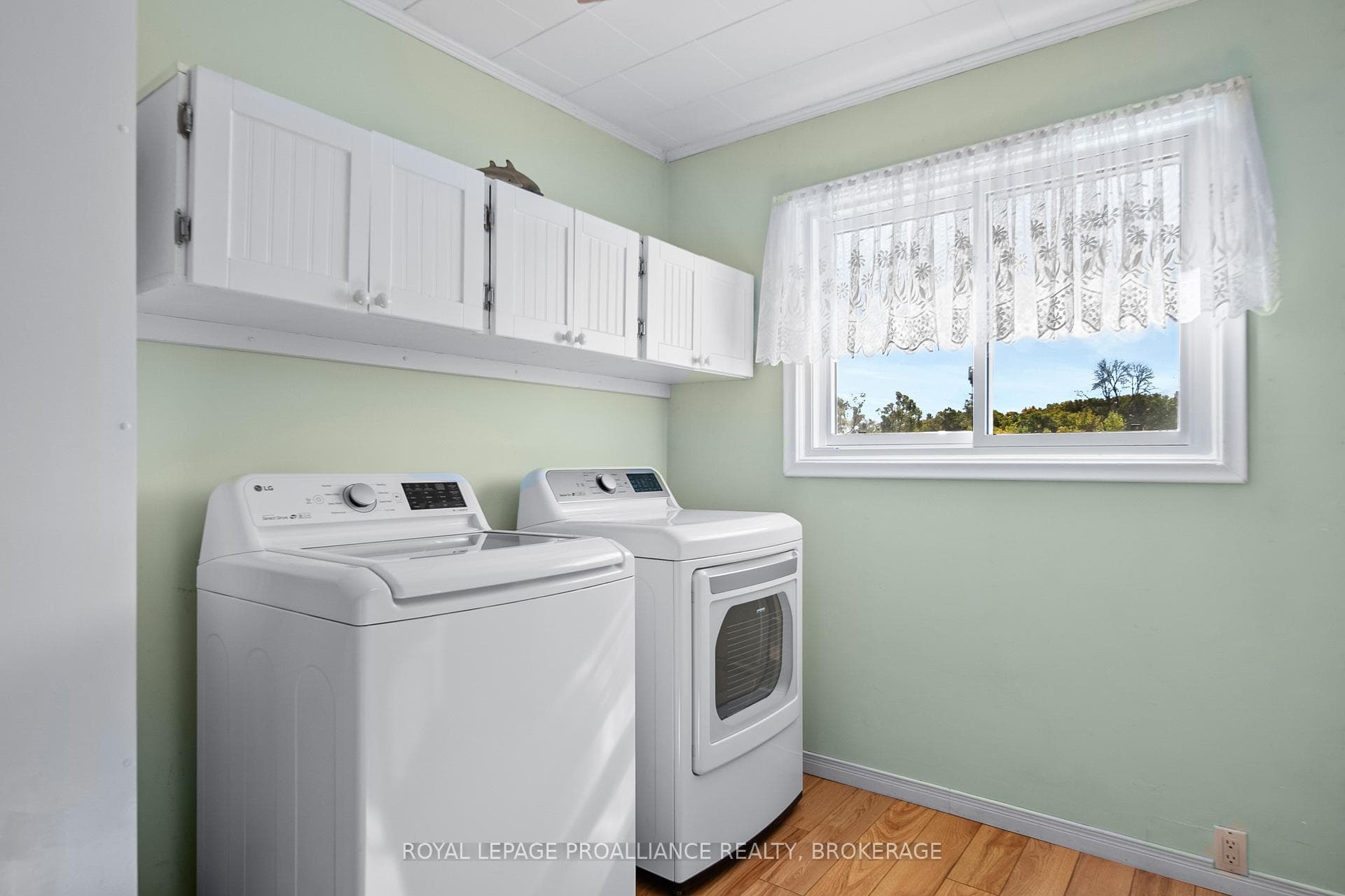 2292 Mcintyre Road photo 16