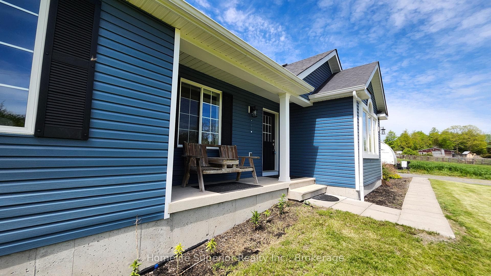 307 Tracey Road photo 27