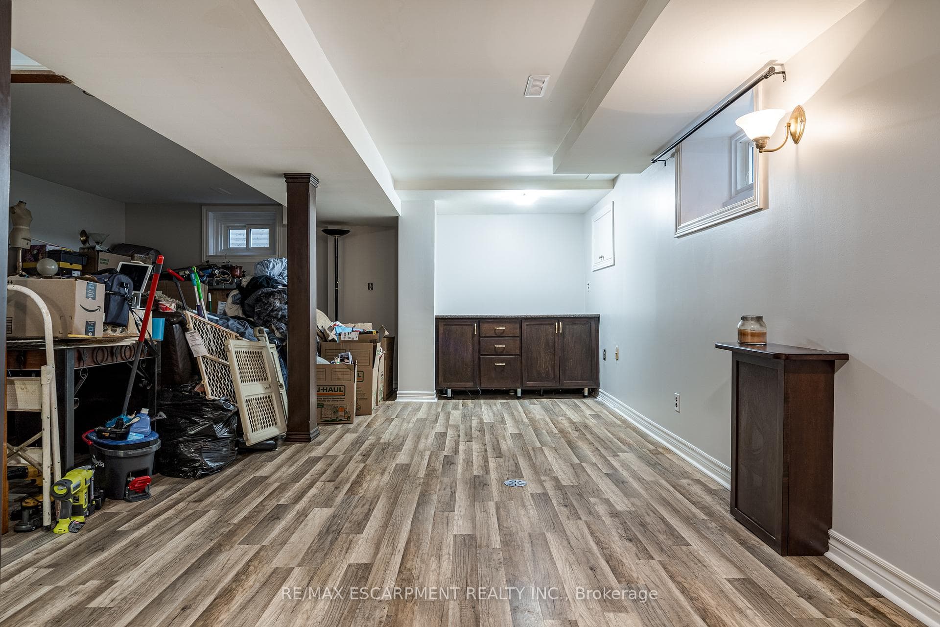 132 Hansen Road photo 32