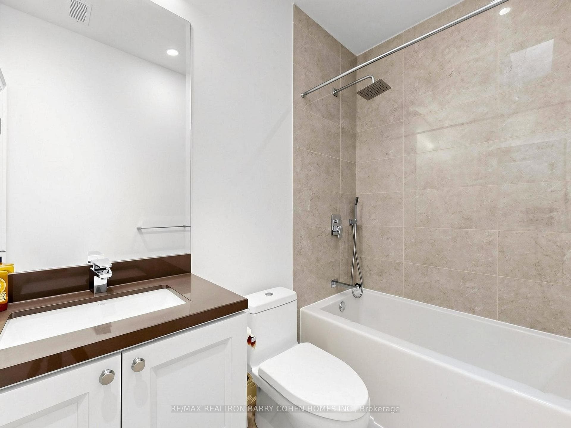 96 Southvale Drive photo 35