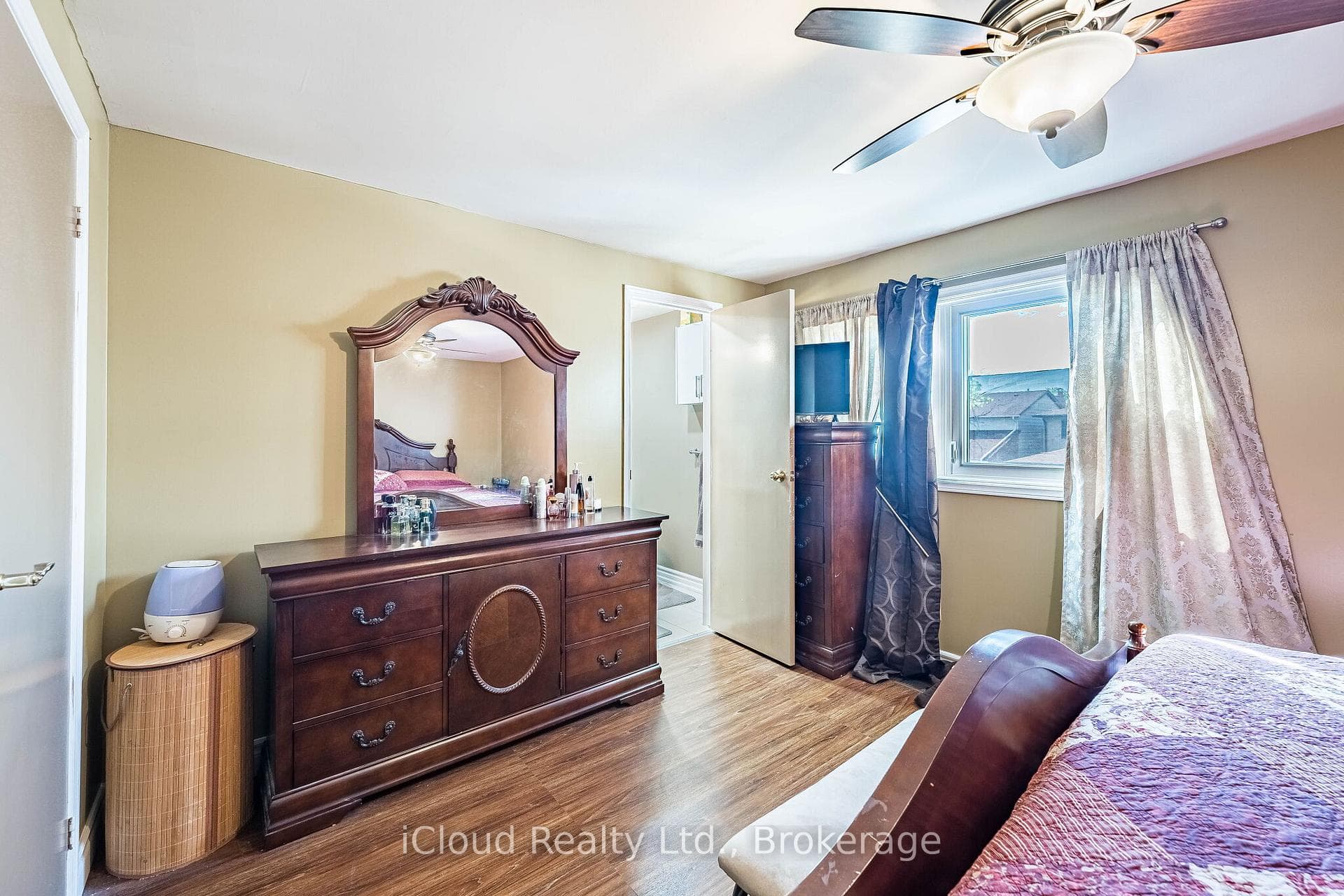135 Autumn Glen Circle photo 21