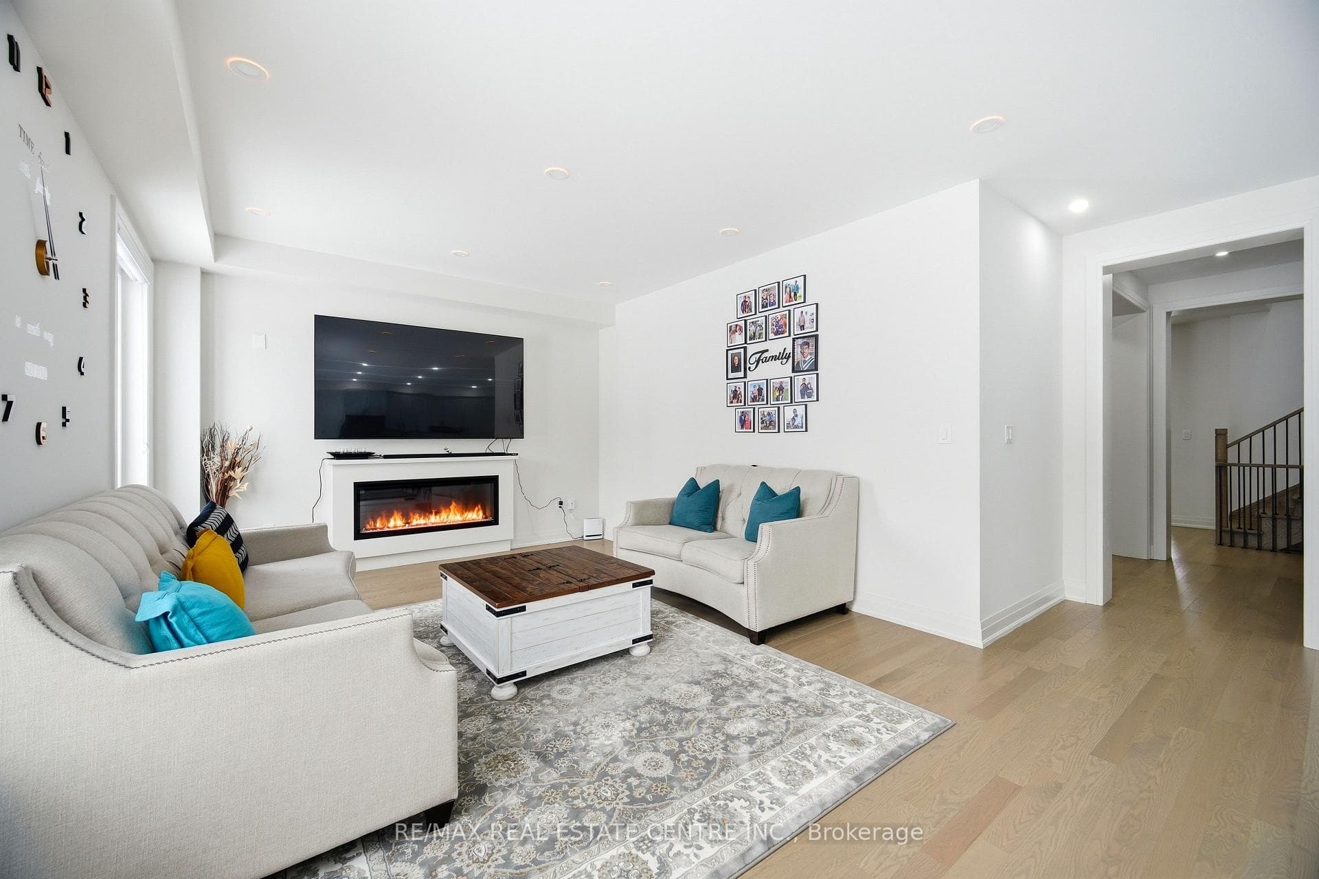 112 Bluebird Boulevard photo 18