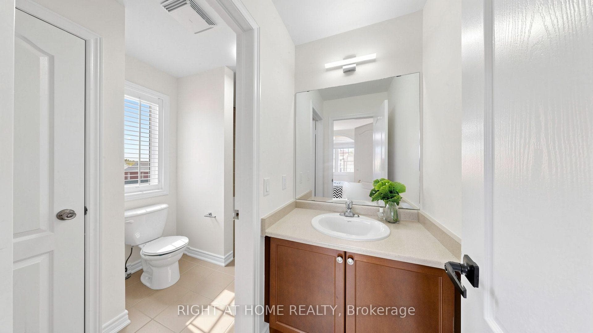 19 Heaney Court photo 36