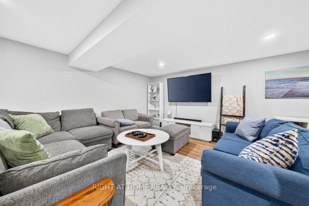 7 Wallis Avenue photo 31