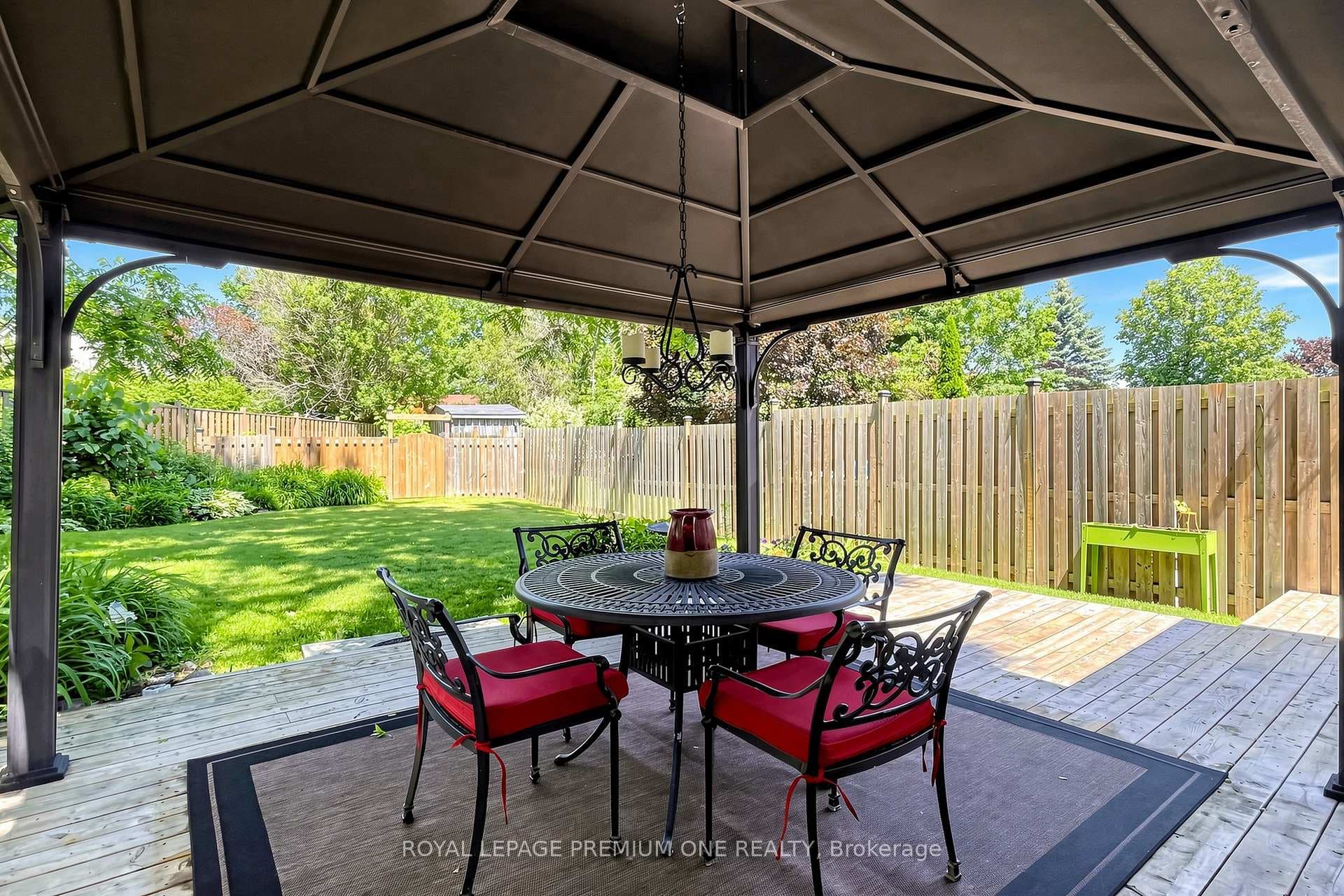 4 Prout Drive photo 24
