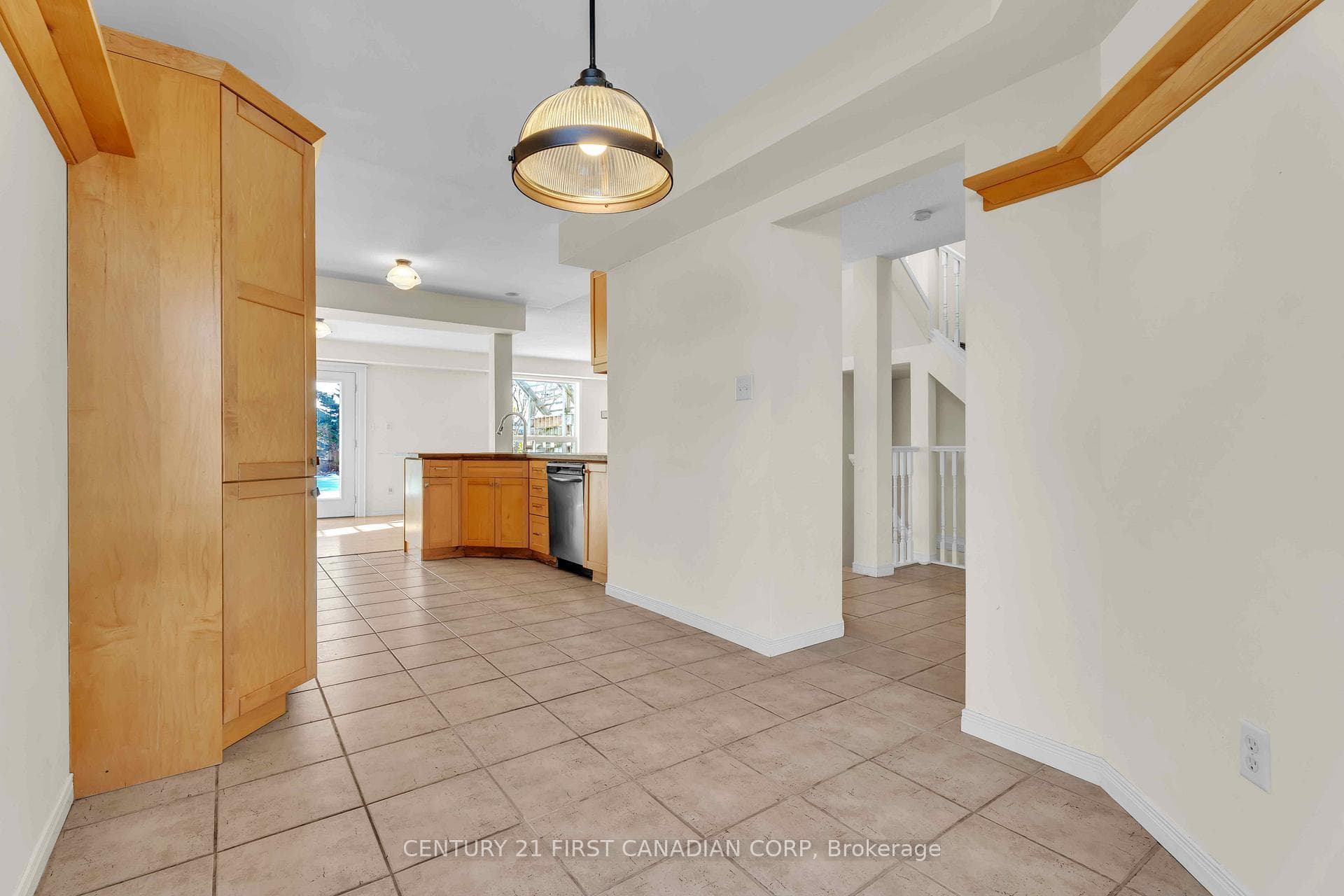835 Whetherfield Street photo 15