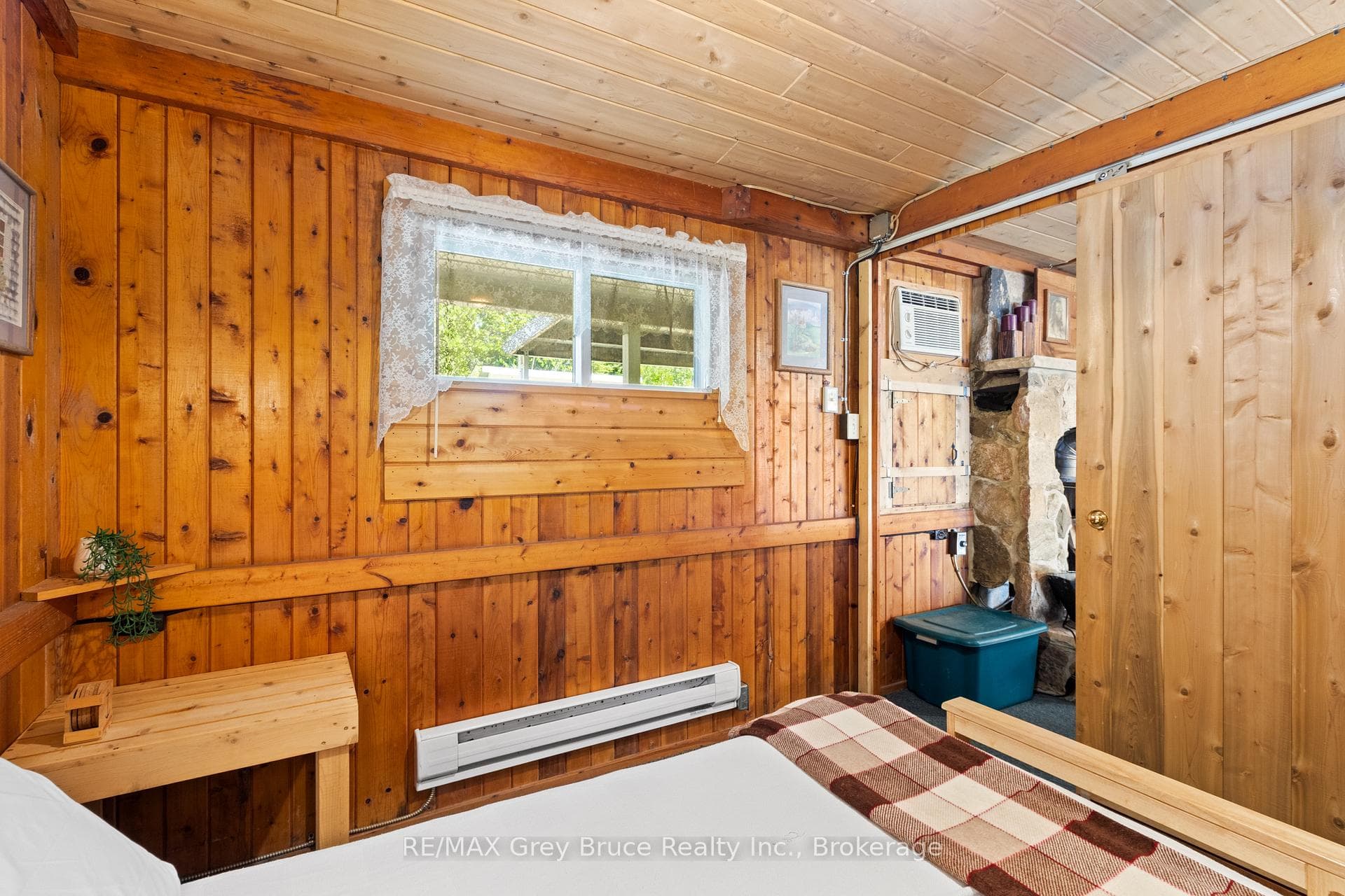 626 Warner Bay Road photo 19