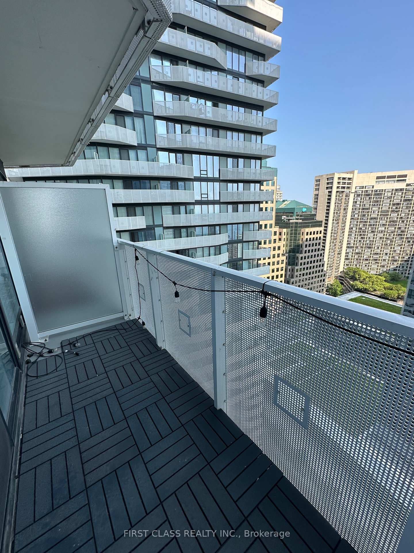 100 Harbour Street Unit 2608 photo 8